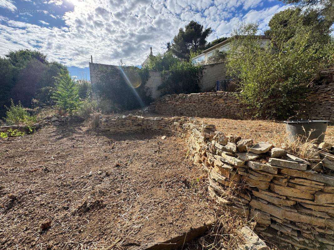 Terrain à SEPTEMES-LES-VALLONS