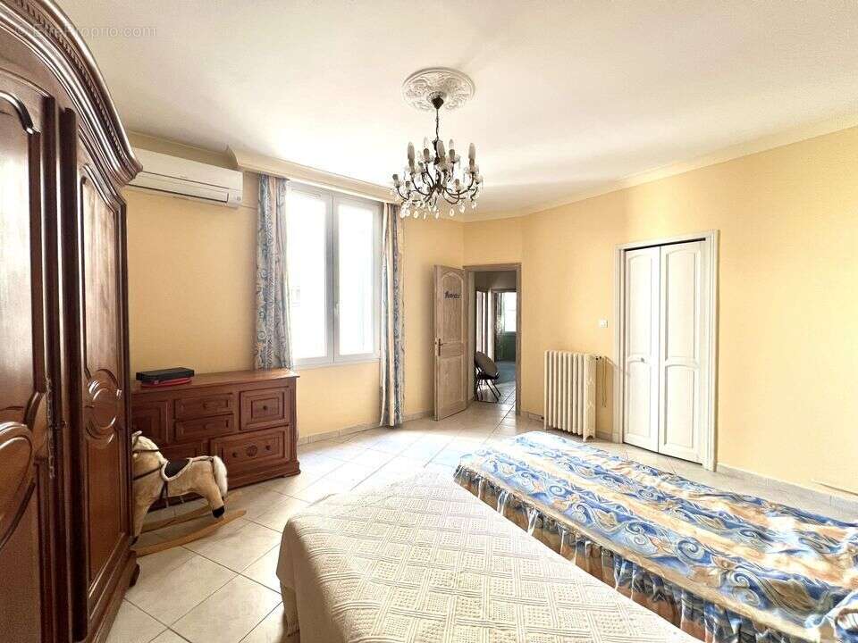 Maison à MARSEILLE-4E