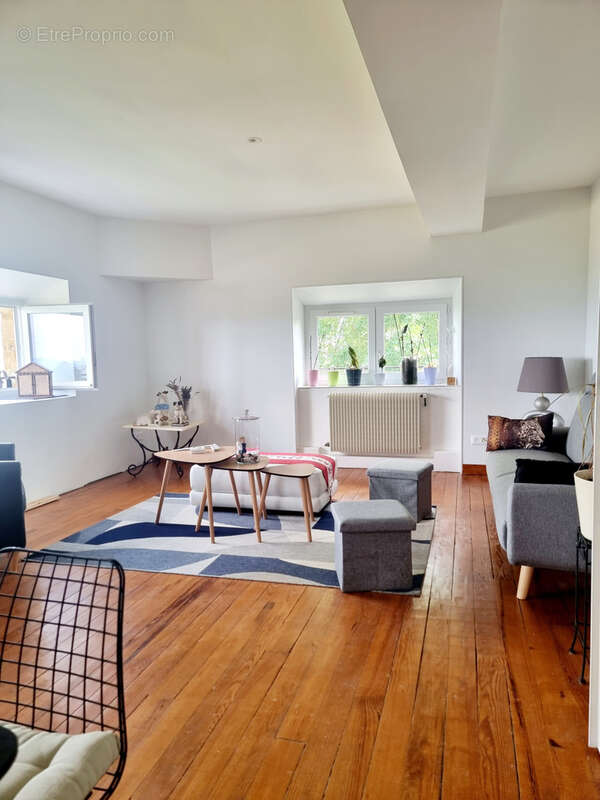 Appartement à MARTEL