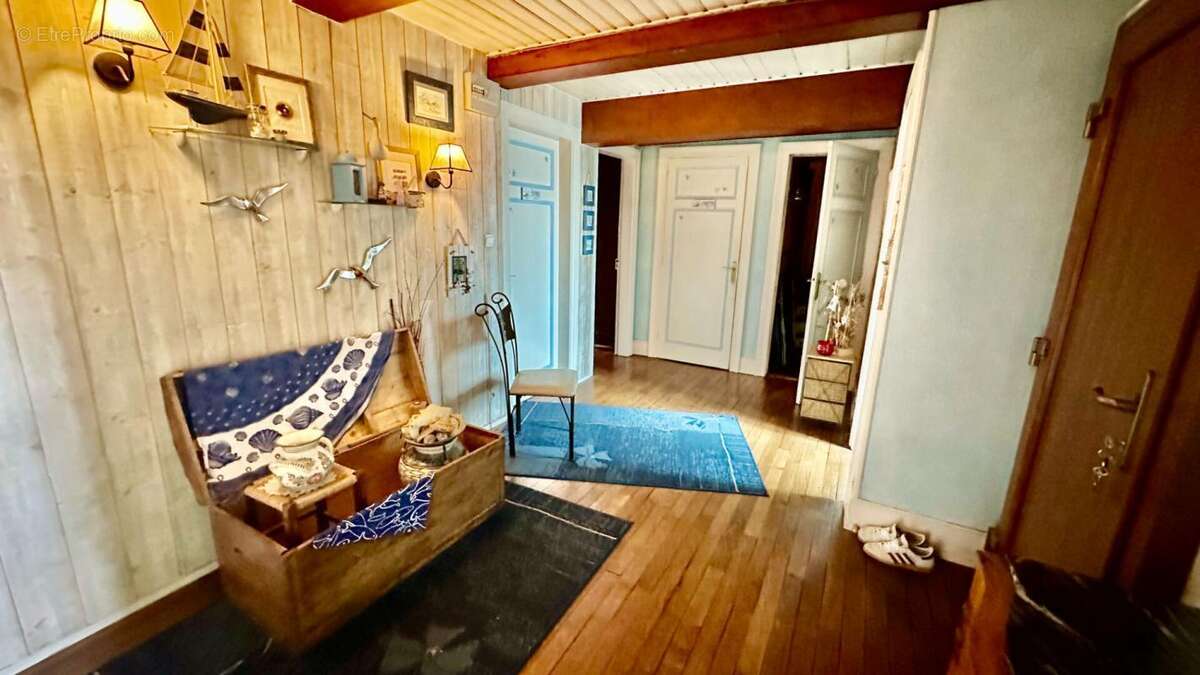 Appartement à HERICOURT