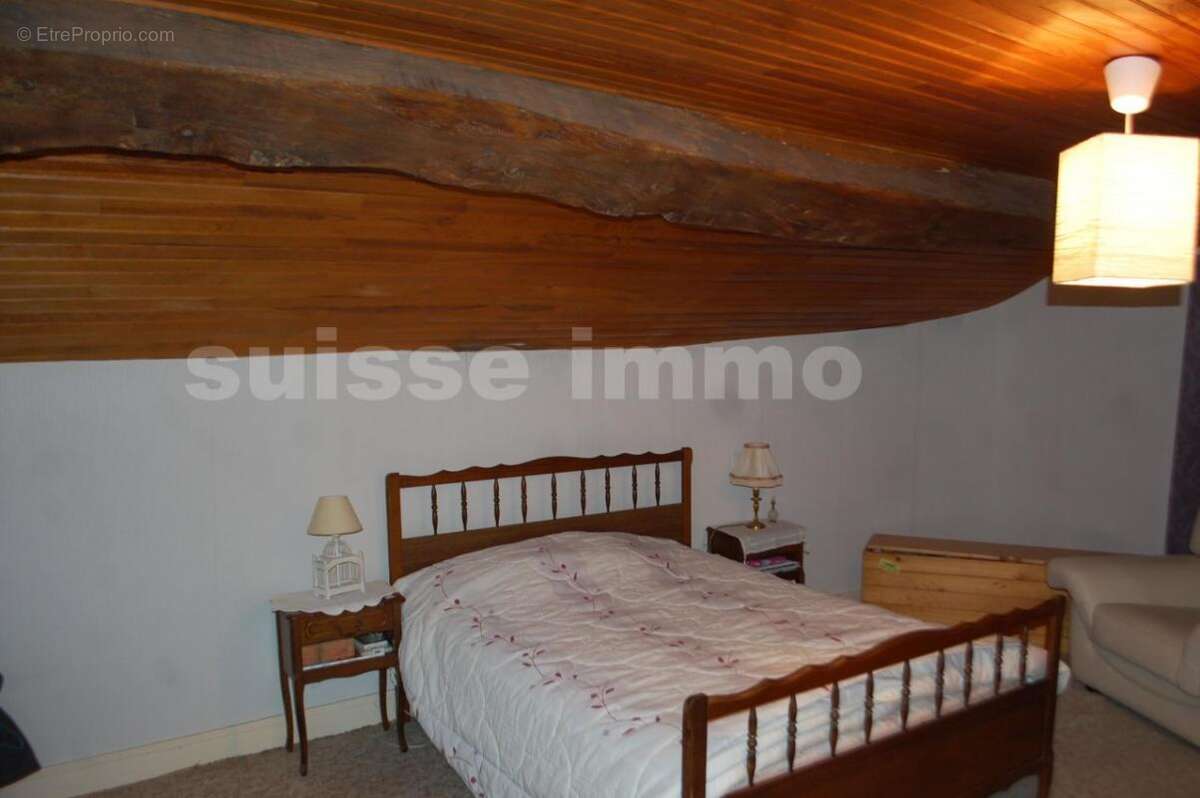 Maison à SOING-CUBRY-CHARENTENAY