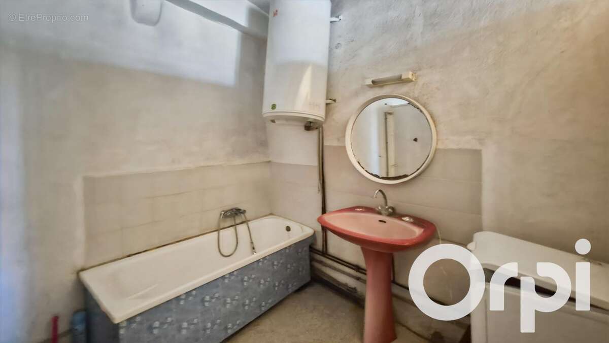 Maison à PONT-SAINT-ESPRIT