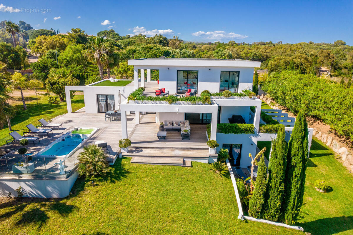 Maison à PORTO-VECCHIO