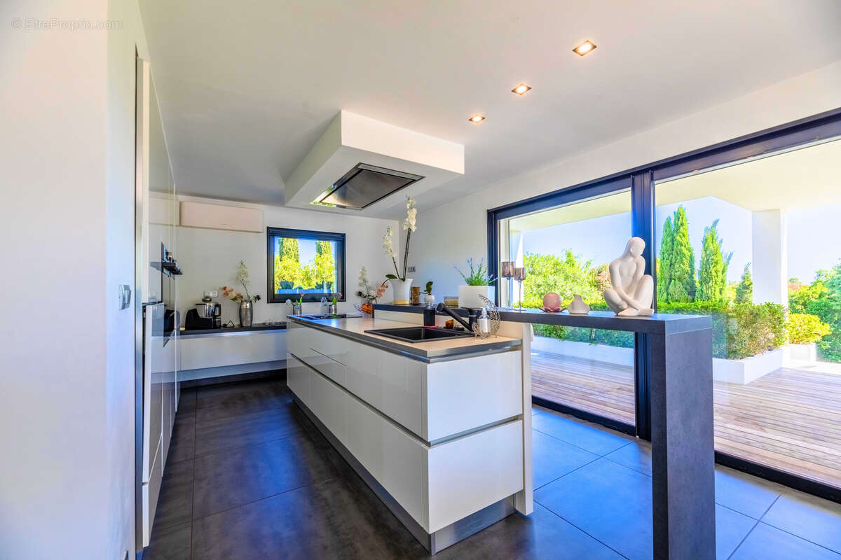 Maison à PORTO-VECCHIO