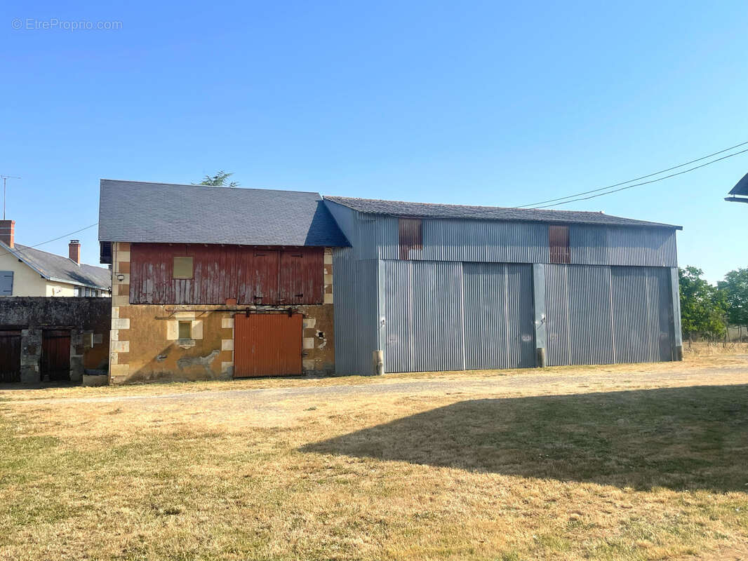 Maison à MONCONTOUR