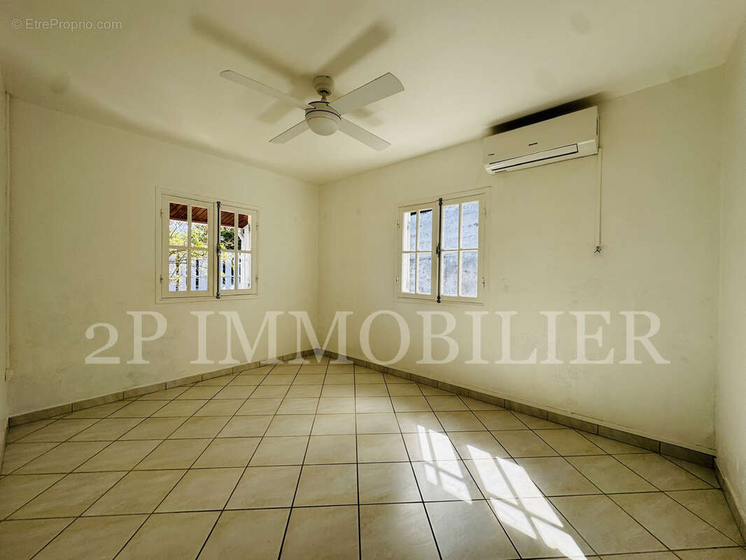 Maison à SAINT-JOSEPH