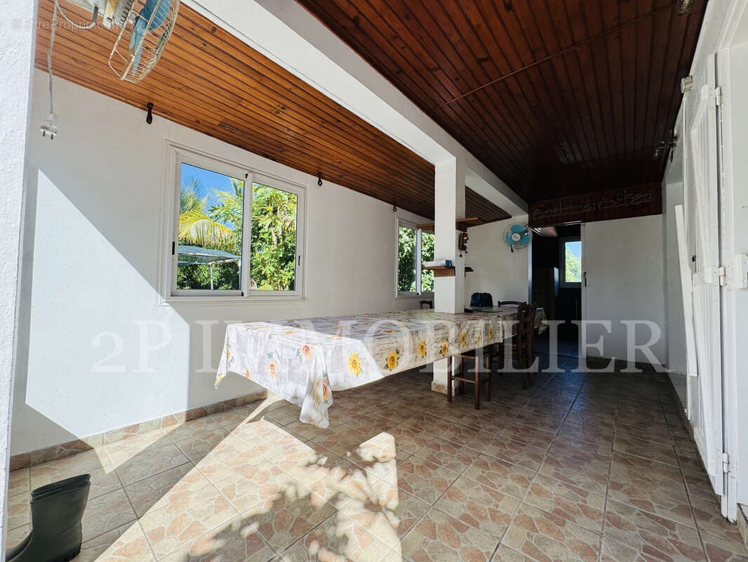 Maison à SAINT-JOSEPH