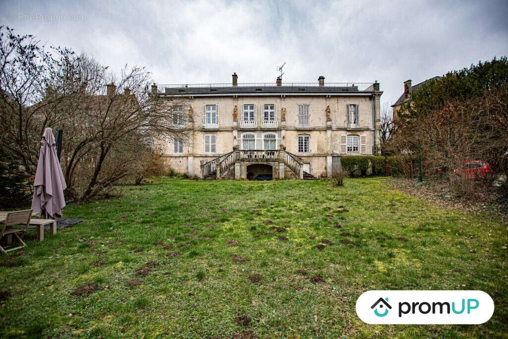 Appartement à CHAUMONT