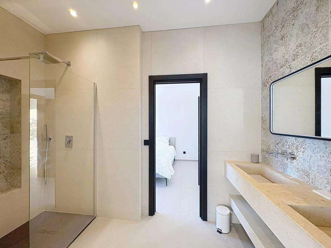 Maison à CAVALAIRE-SUR-MER