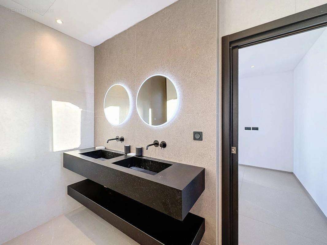 Maison à CAVALAIRE-SUR-MER