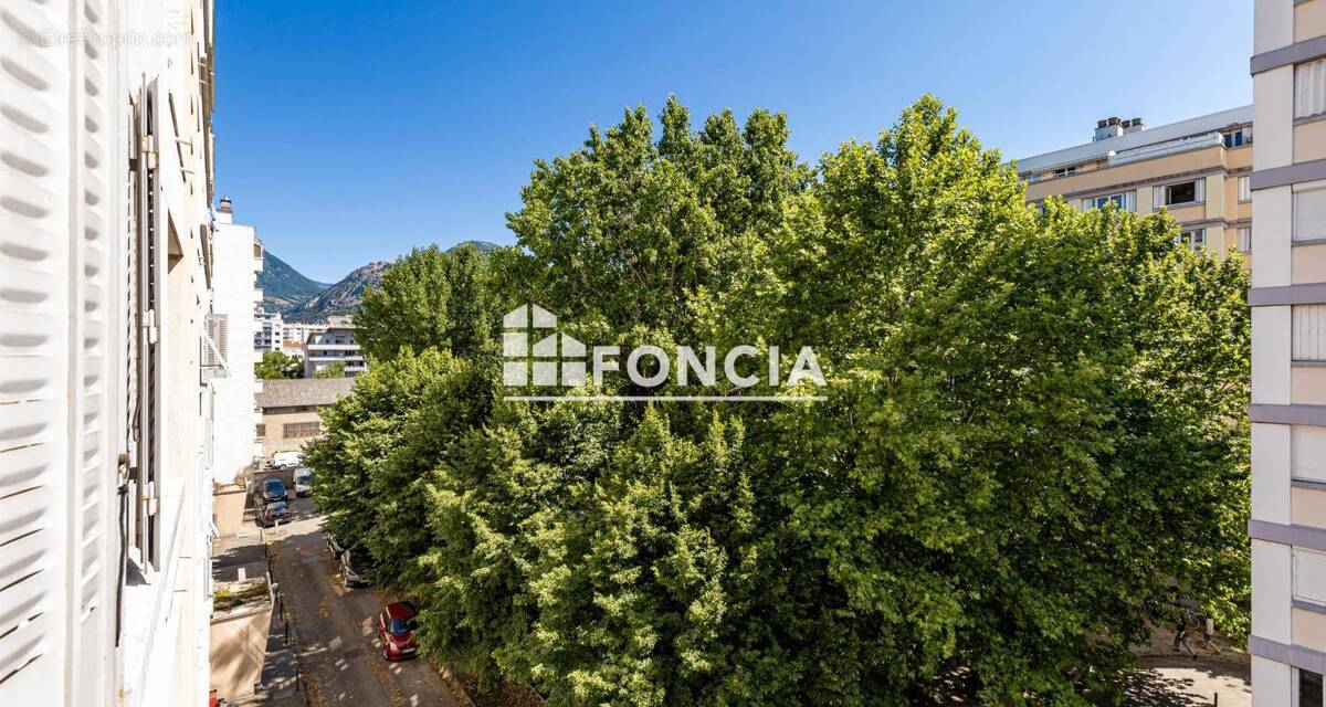 Appartement à GRENOBLE