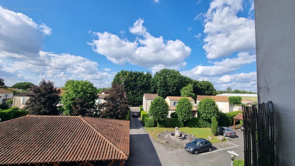 Appartement à SAINT-YRIEIX-SUR-CHARENTE