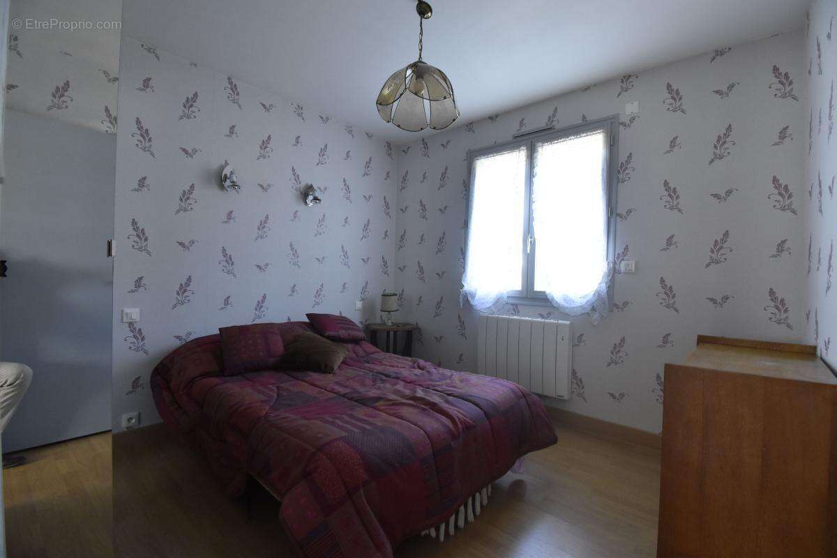 Maison à COSNE-COURS-SUR-LOIRE