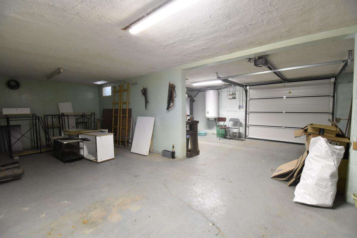 Maison à COSNE-COURS-SUR-LOIRE