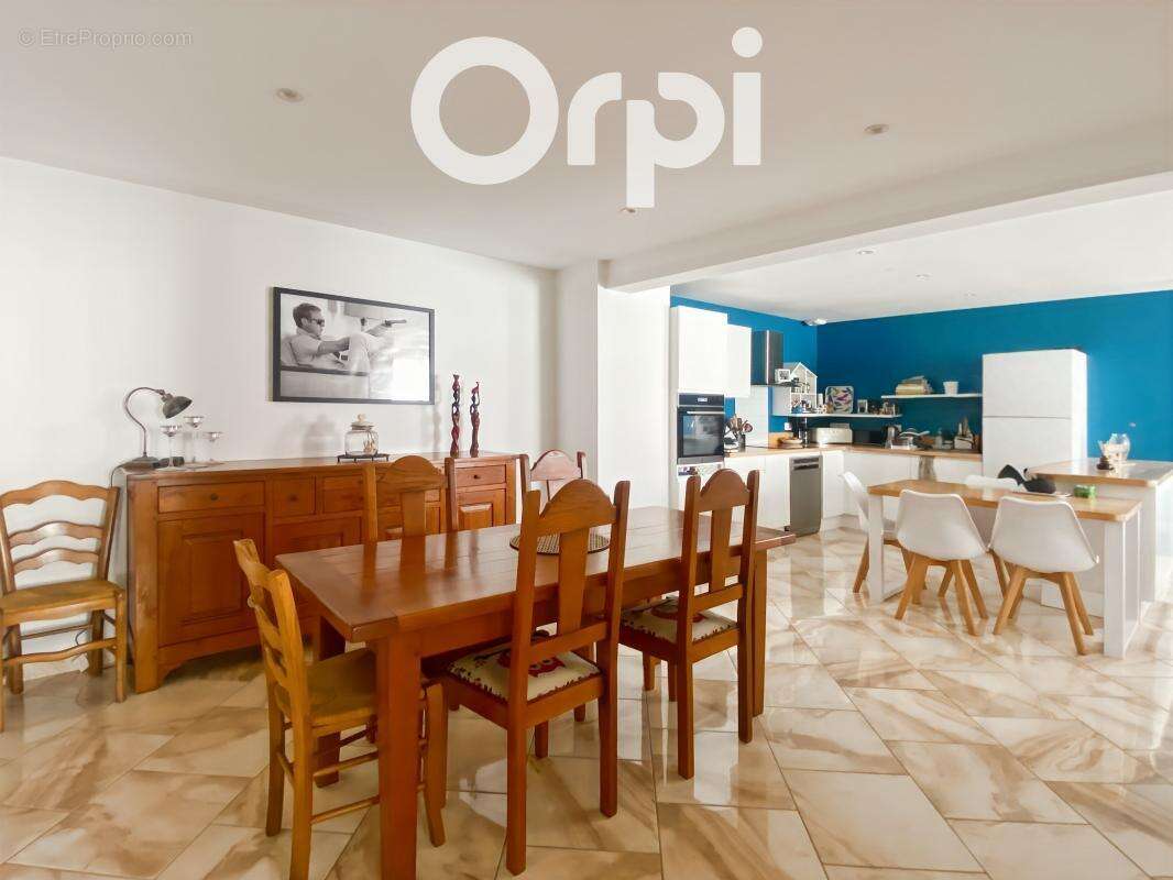 Appartement à LACHELLE