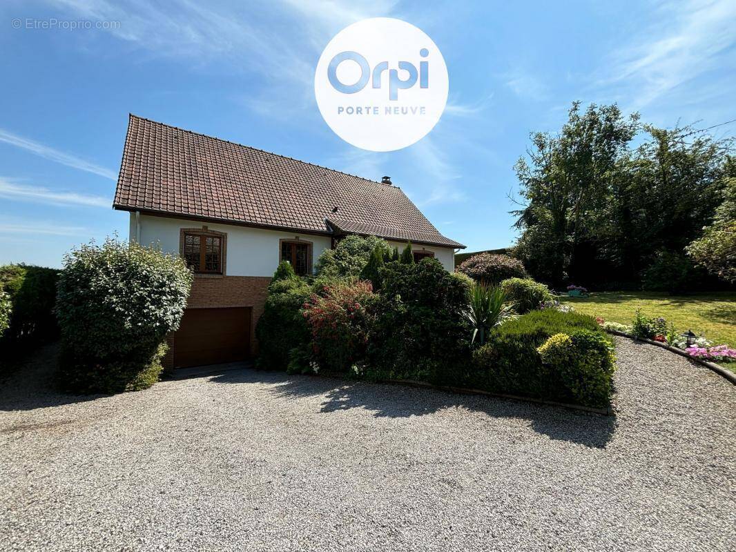 Maison à SAINT-MARTIN-BOULOGNE