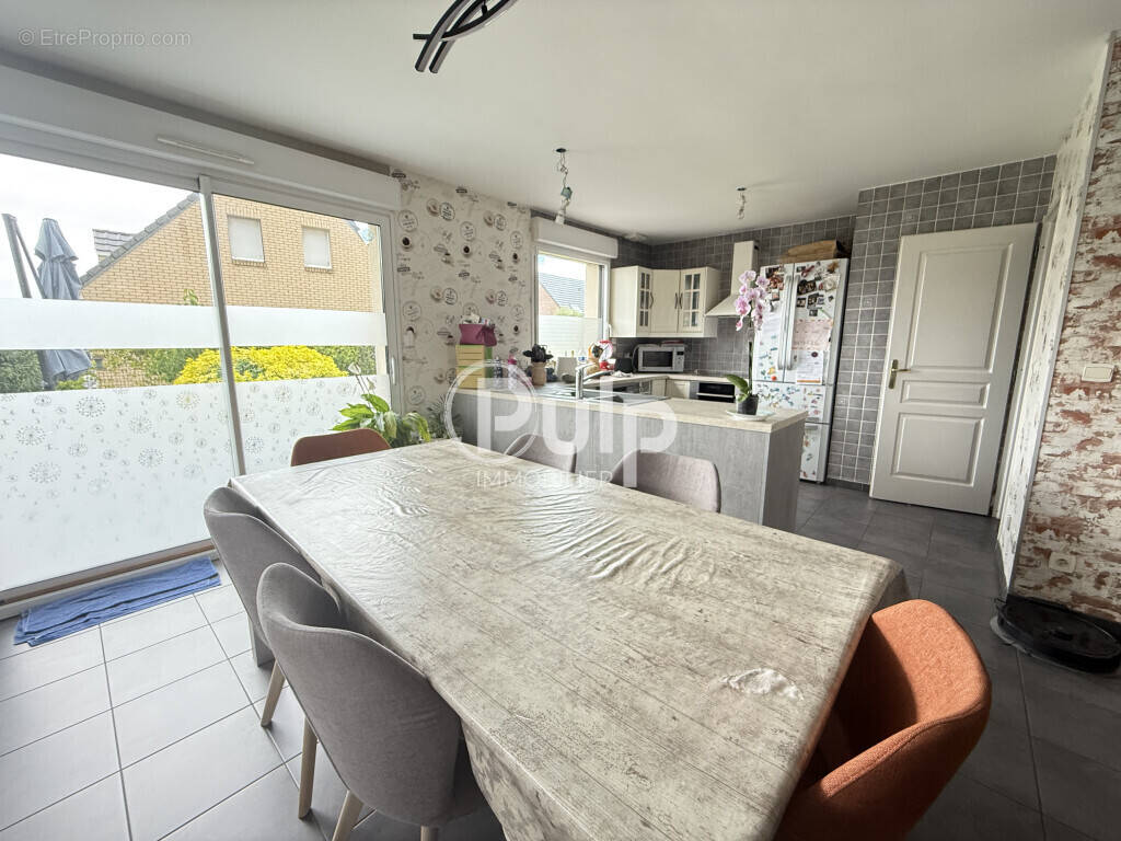 Maison à HENIN-BEAUMONT