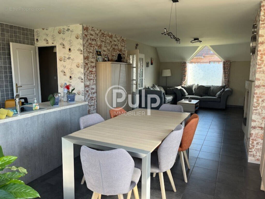 Maison à HENIN-BEAUMONT