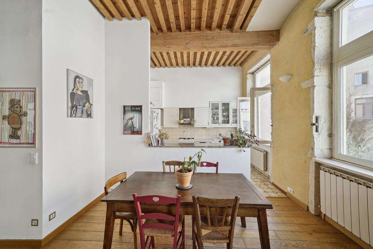 Appartement à LYON-4E