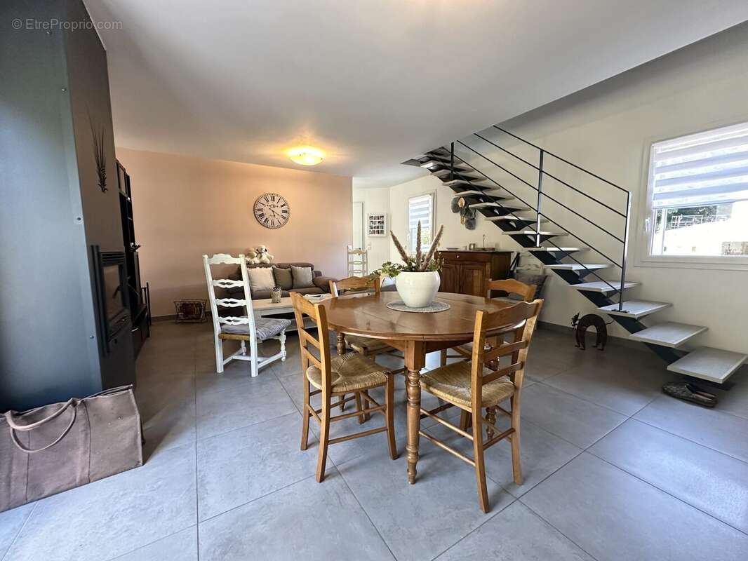 Maison à SAINT-GONNERY