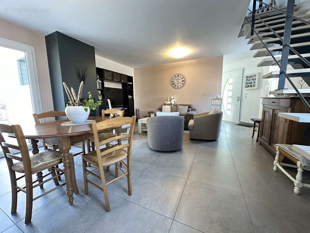 Maison à SAINT-GONNERY