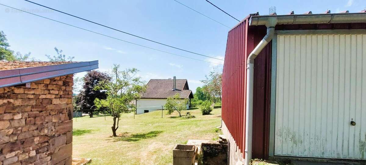 Maison à LONGEVELLE