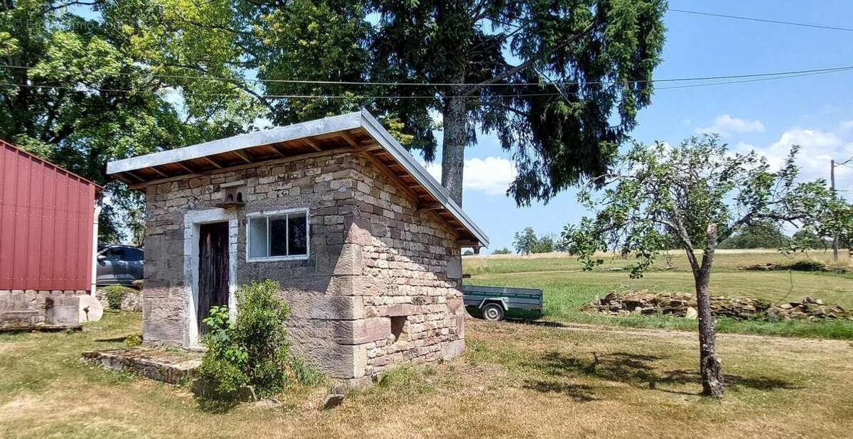 Maison à LONGEVELLE