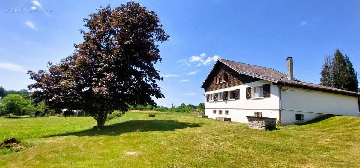 Maison à LONGEVELLE