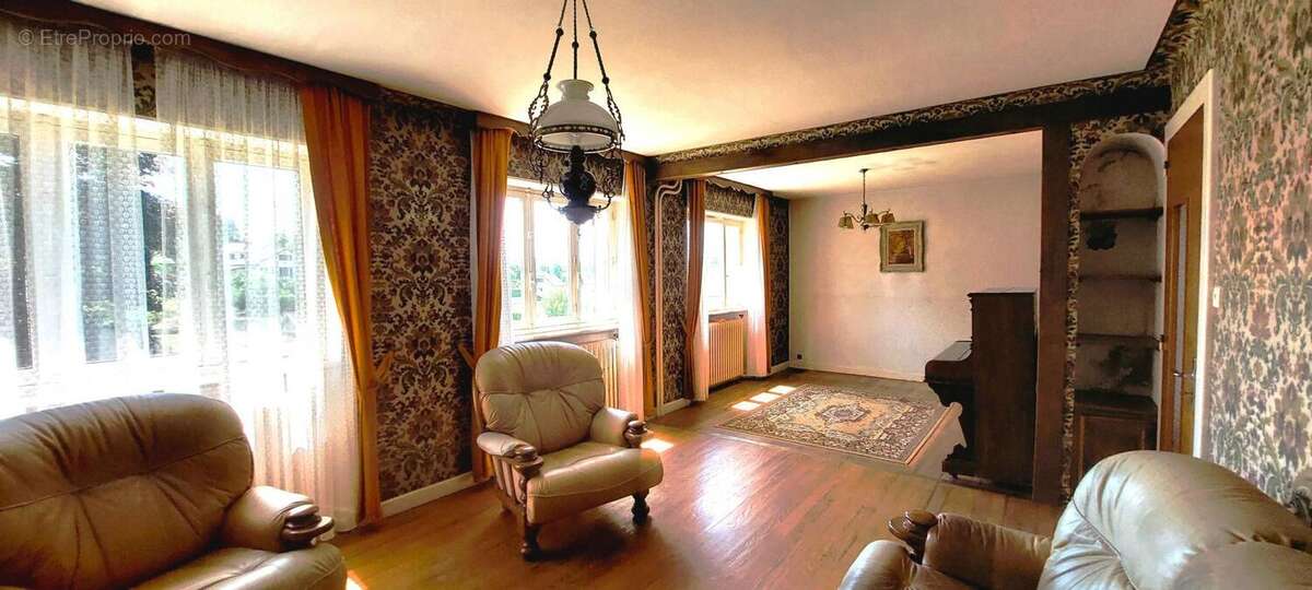 Maison à LONGEVELLE