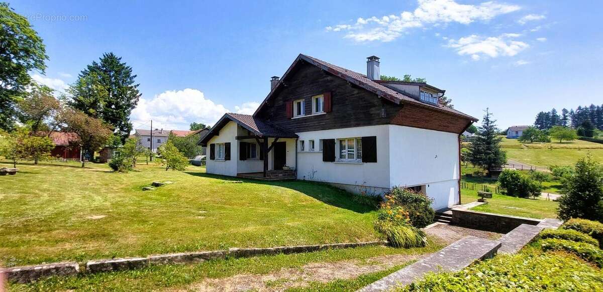 Maison à LONGEVELLE