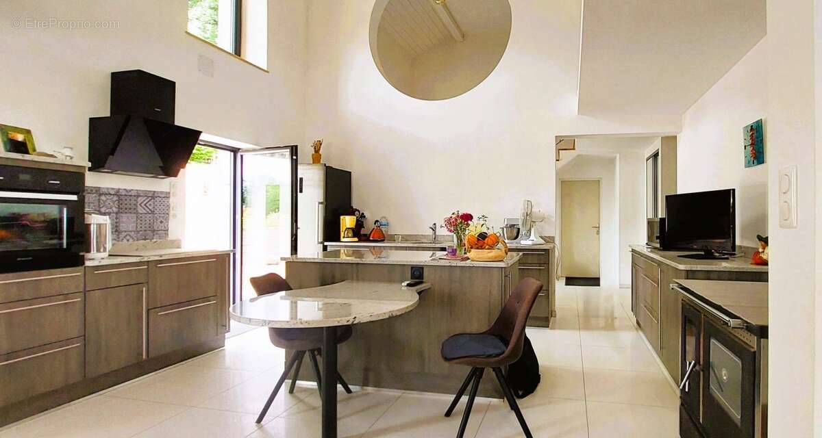 Maison à LE VAL-D&#039;AJOL