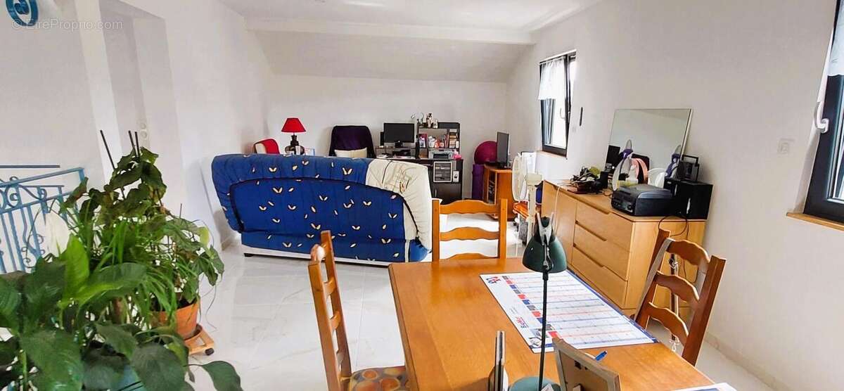 Maison à LE VAL-D&#039;AJOL