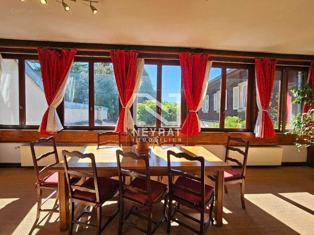 Maison à SAINT-JEAN-DE-LOSNE