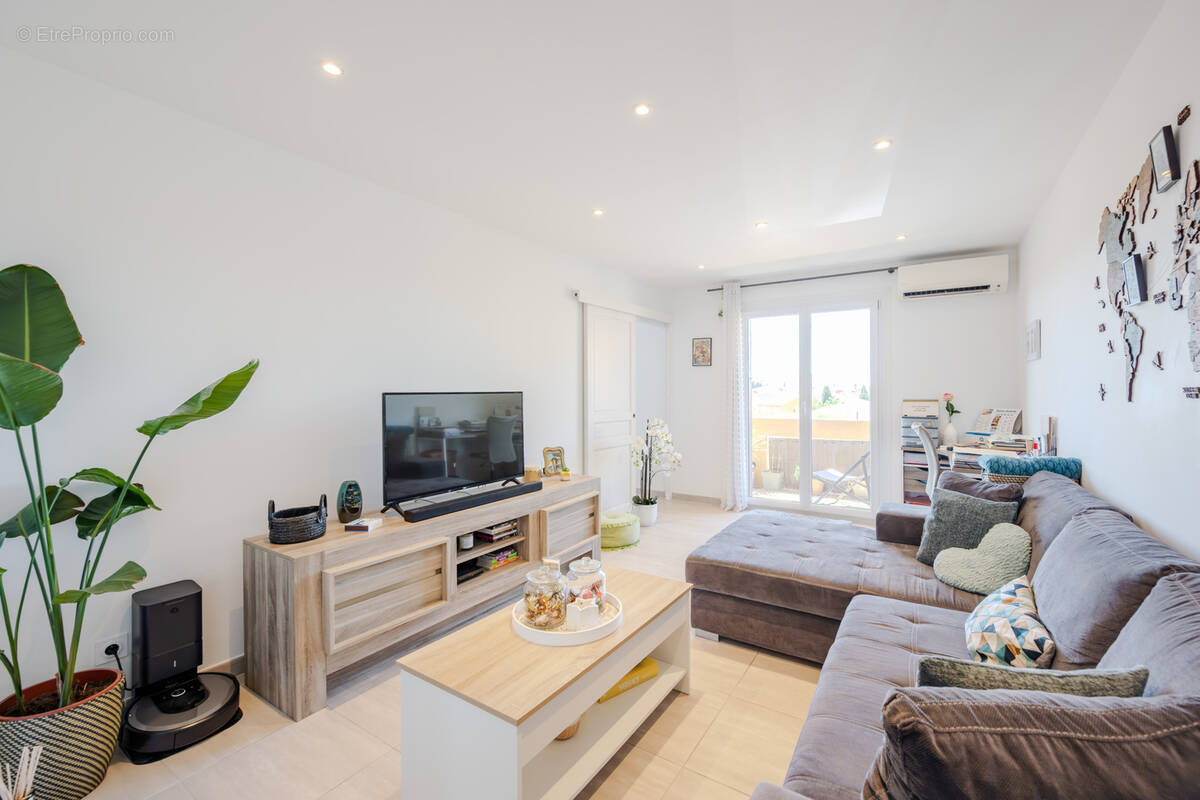 Appartement à LA FARLEDE