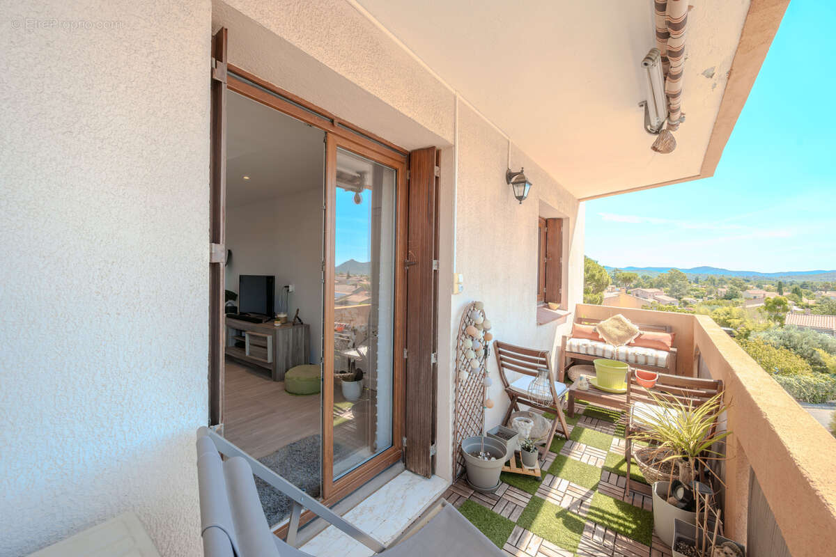 Appartement à LA FARLEDE