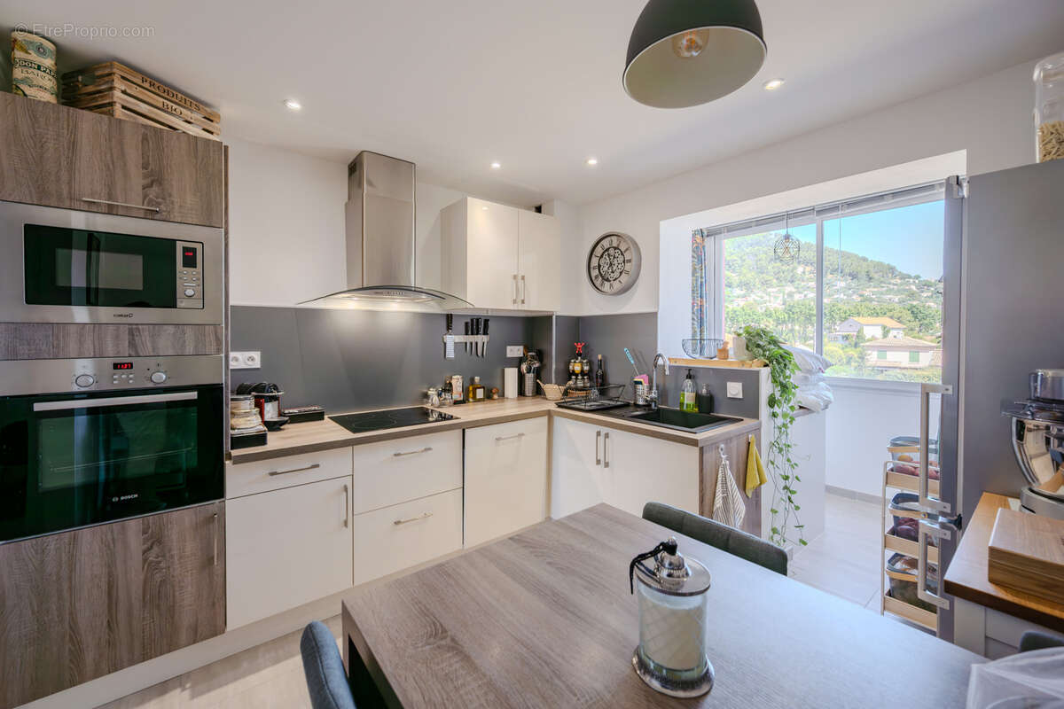 Appartement à LA FARLEDE