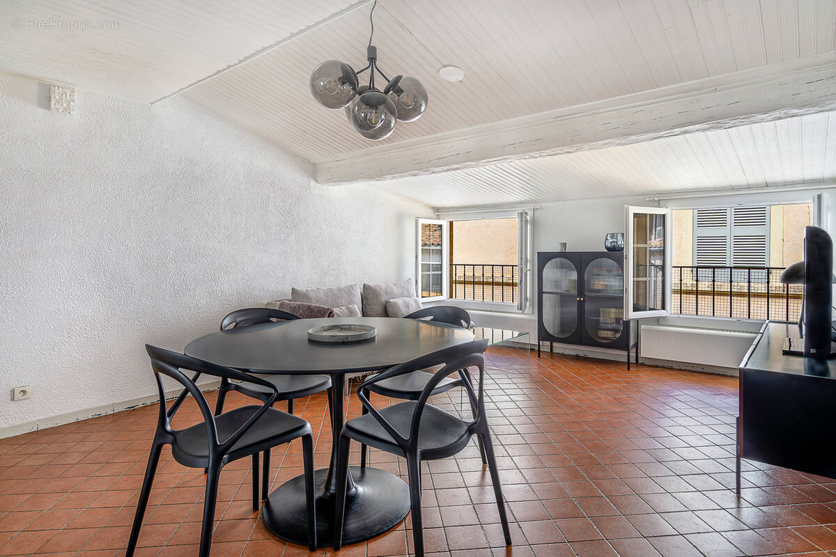 Appartement à AIX-EN-PROVENCE