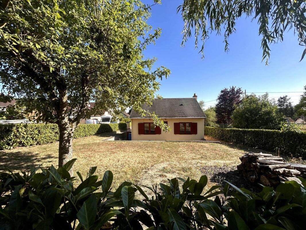 Maison à CHATRES-SUR-CHER