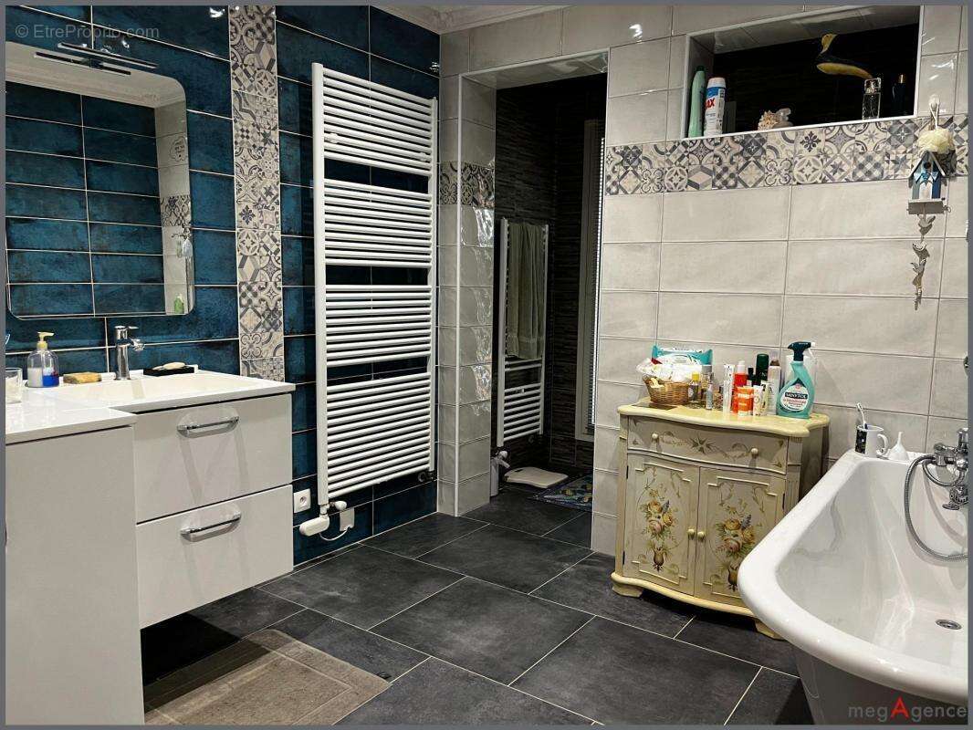 Maison à BERLAIMONT