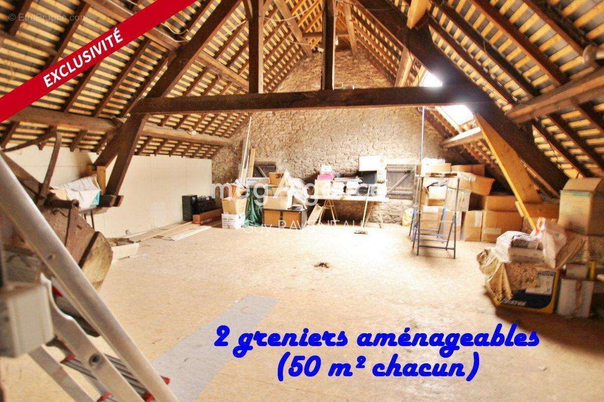 Maison à LONGUE-JUMELLES