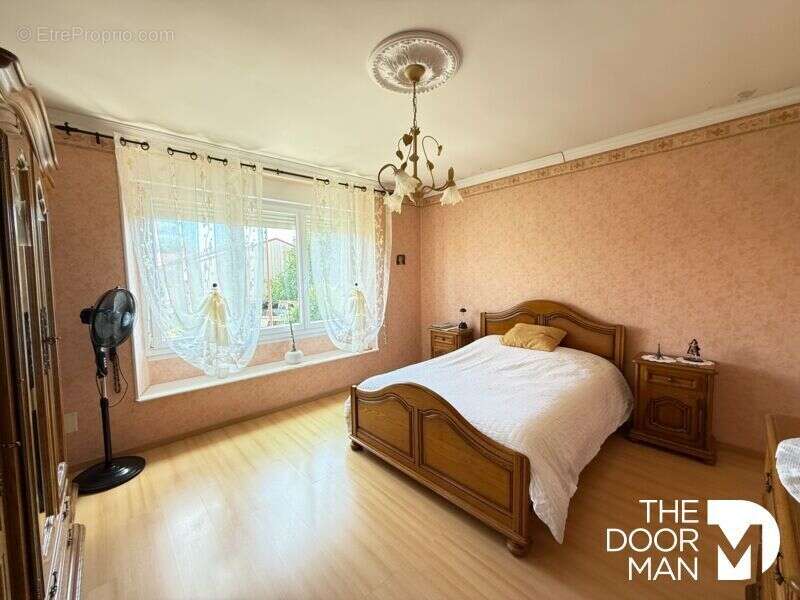 Maison à MARBEVILLE