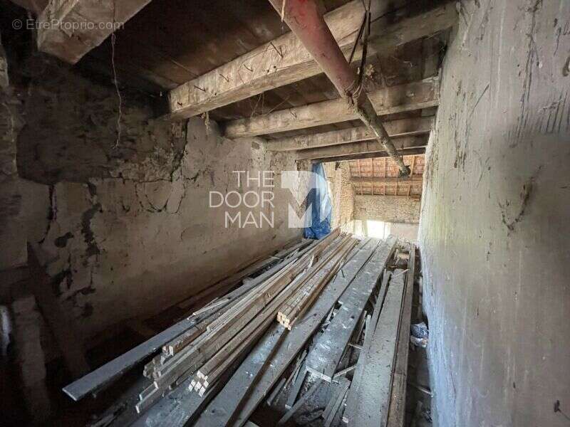 Maison à HUILLIECOURT