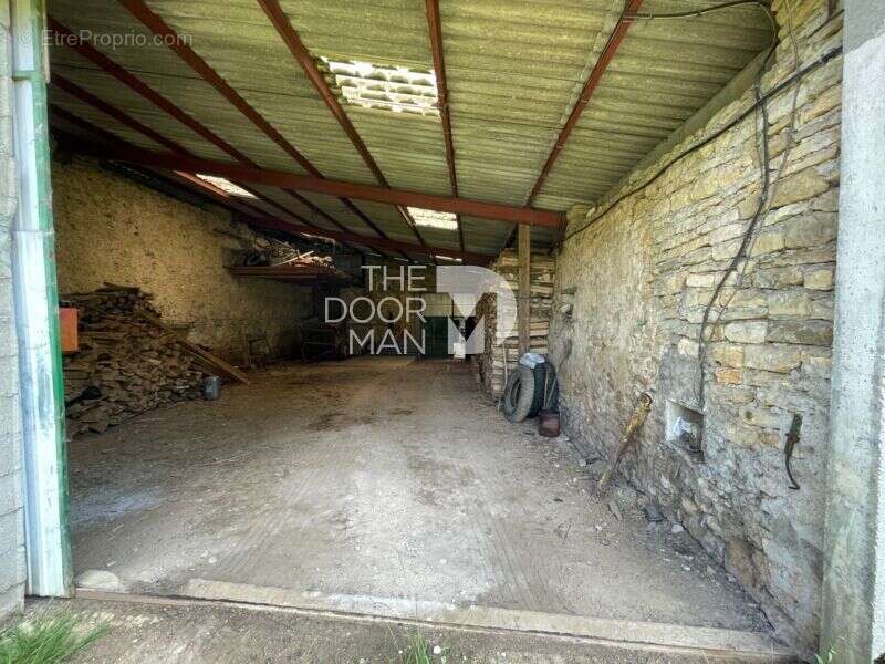 Maison à HUILLIECOURT