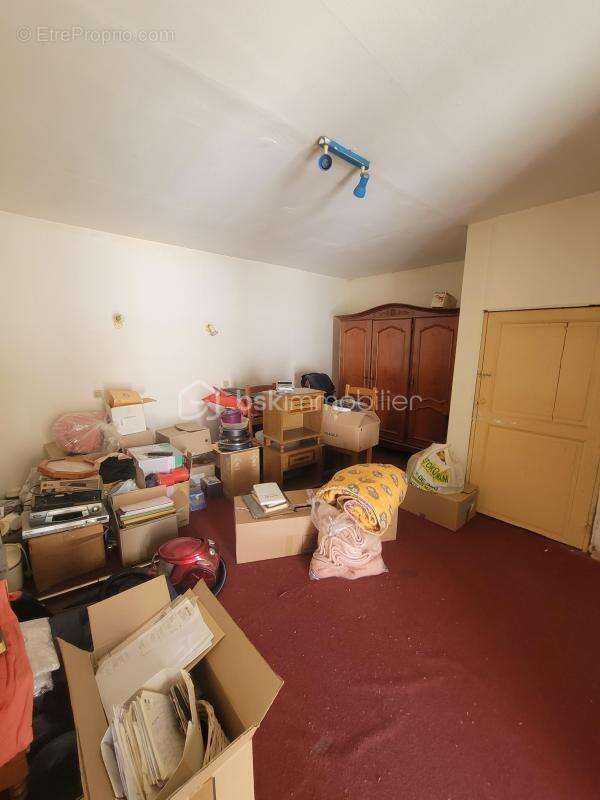 Maison à ROQUEMAURE