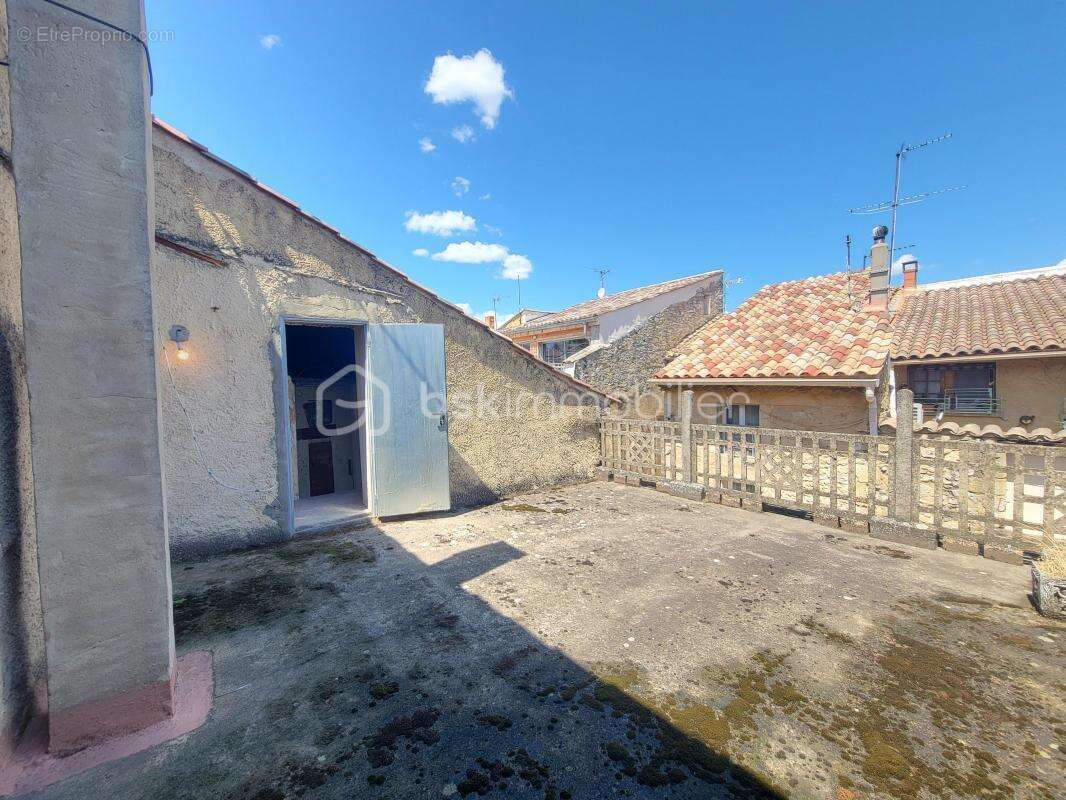 Maison à ROQUEMAURE