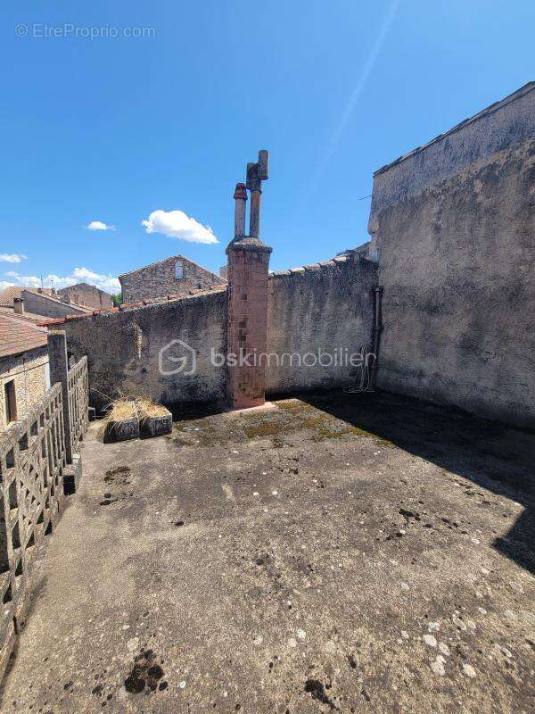 Maison à ROQUEMAURE