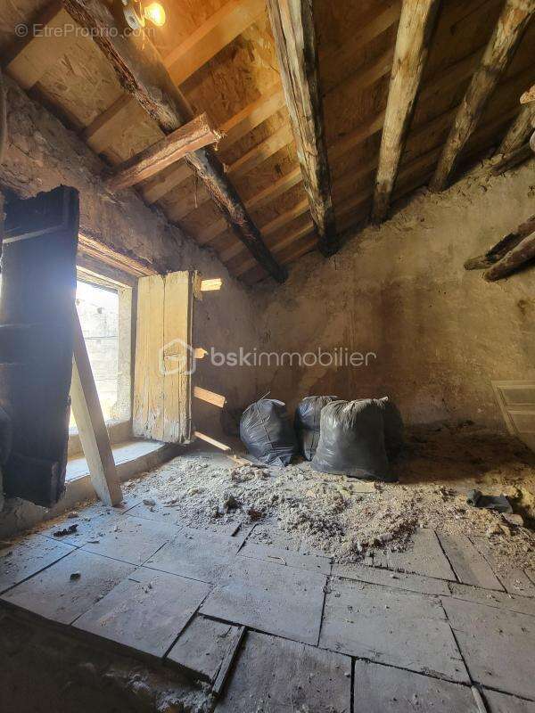 Maison à ROQUEMAURE