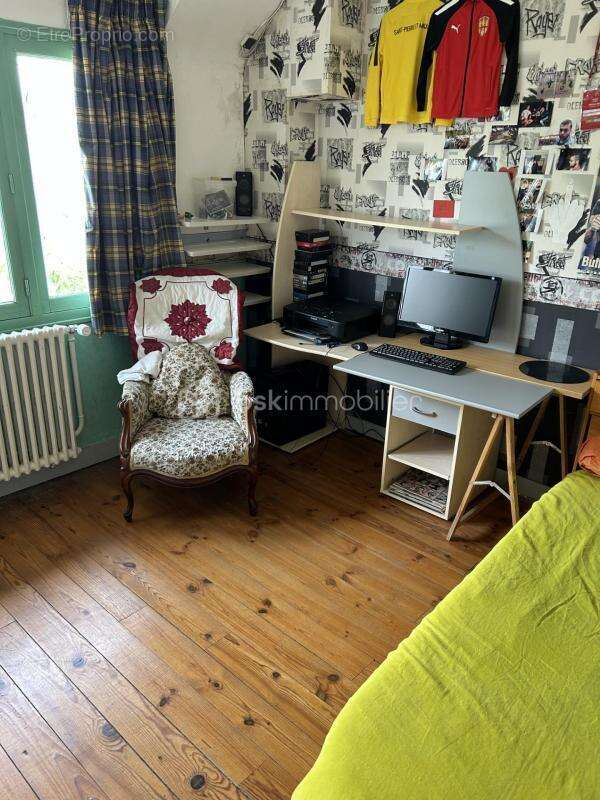 Maison à VILLEBAROU