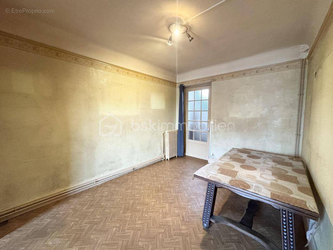 Maison à FOURCHAMBAULT