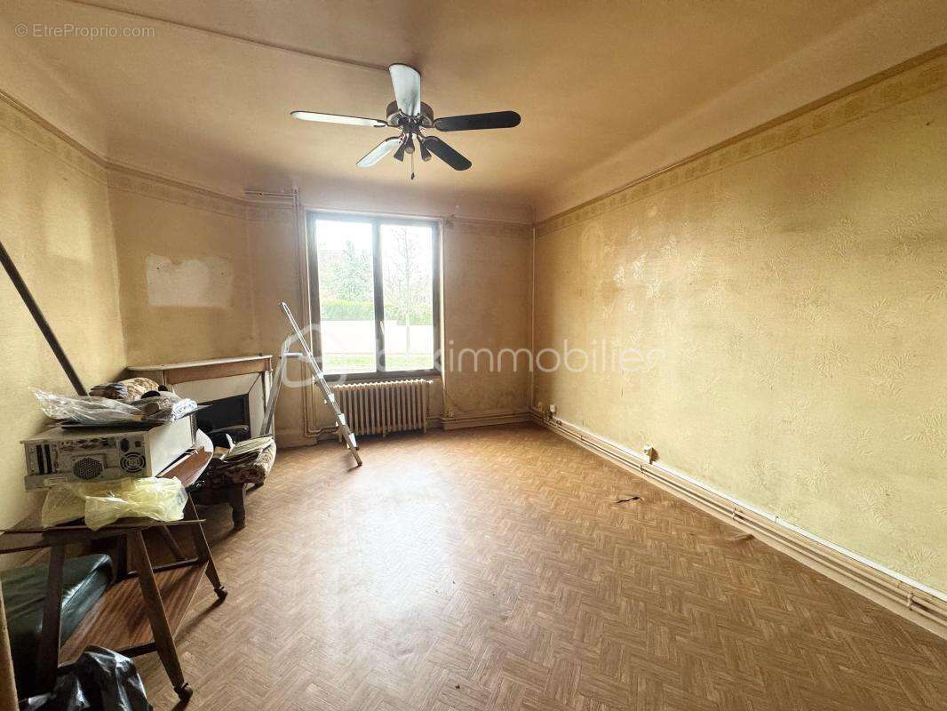 Maison à FOURCHAMBAULT